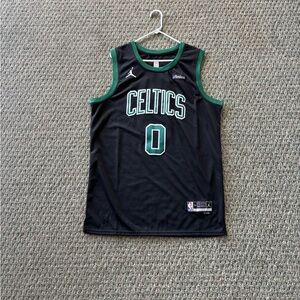 Jason Tatum Celtics jersey